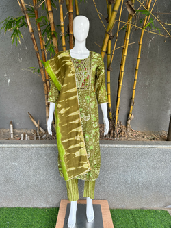 Image of Muslin 3 Piece Embroidery kurti Set