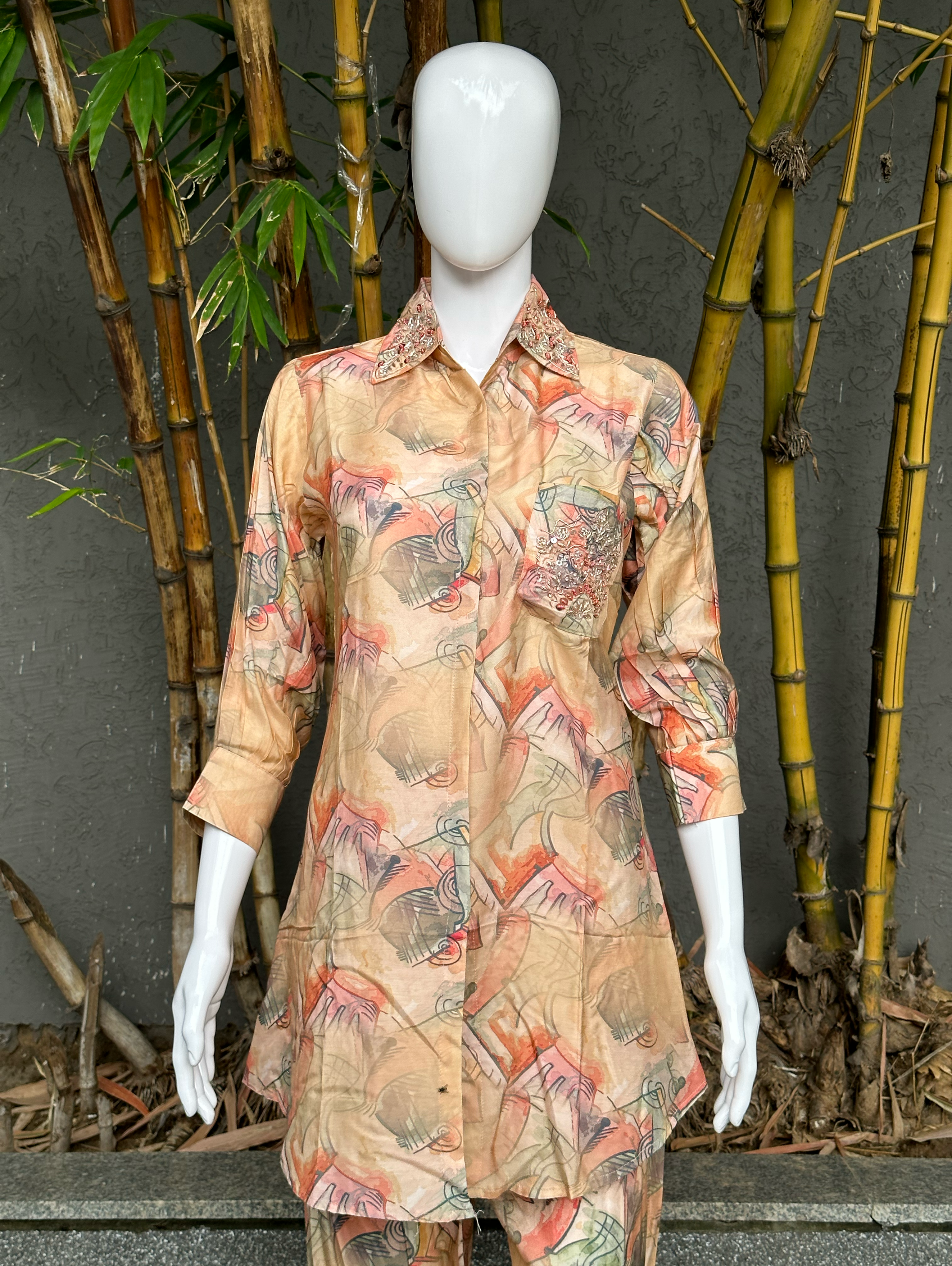 Muslin with Collar & Pocket Hand work