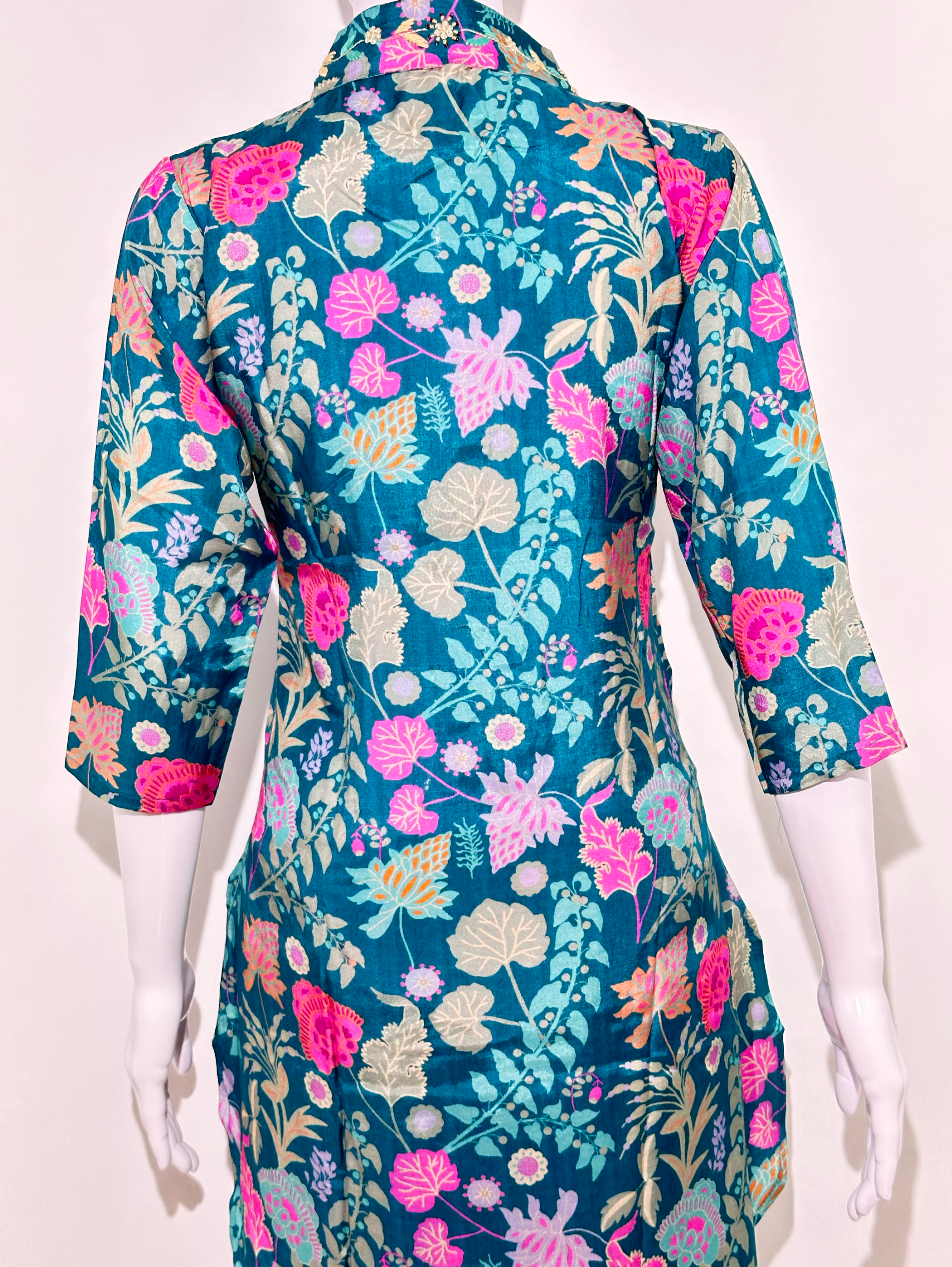 Muslin Hand work Coord Set - Collar Embroidery