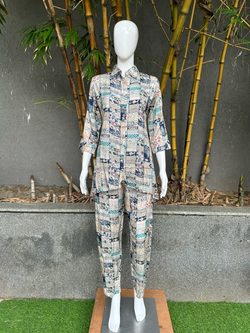 Image of Muslin Coords with Stand Patti Accessories work