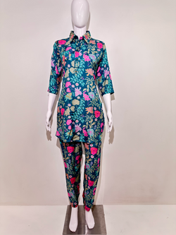 Image of Muslin Hand work Coord Set - Collar Embroidery