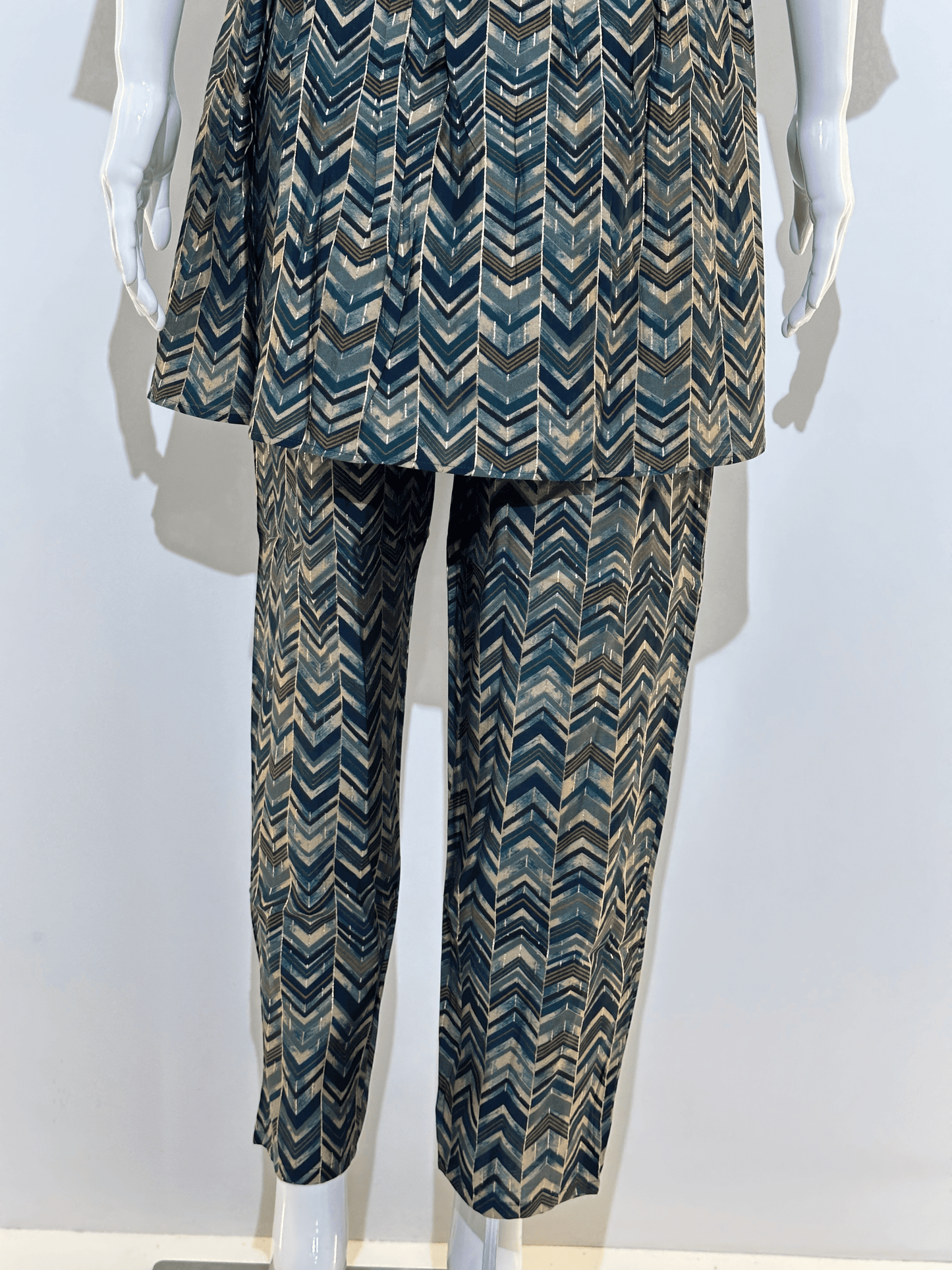 Muslin Pattern Work Coord Set - 2 piece