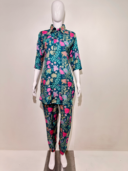 Image of Muslin Hand work Coord Set - Collar Embroidery